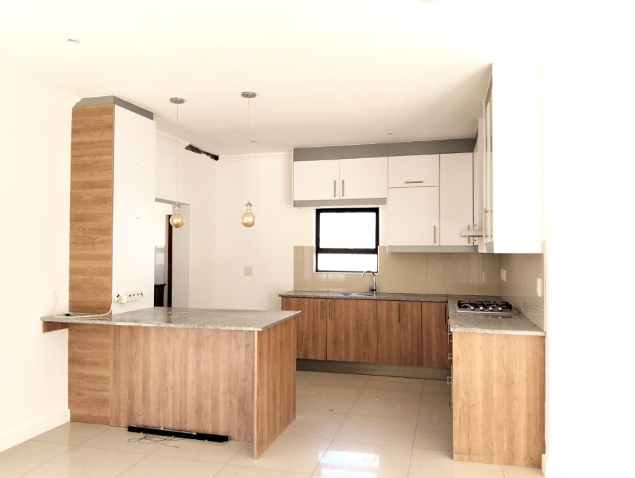 4 Bedroom Property for Sale in Parklands North Western Cape